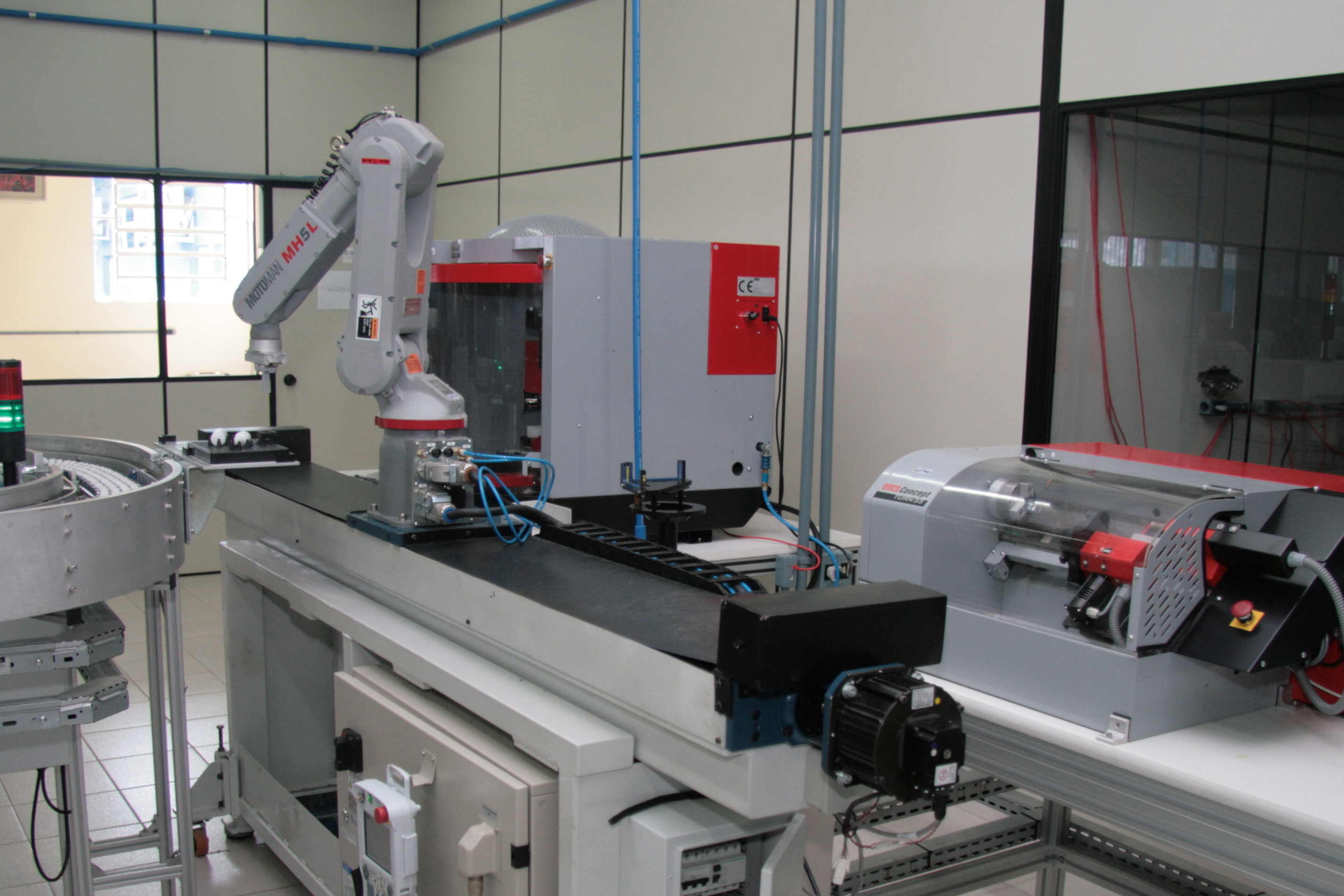 <p>LAMAN - Laboratório de Automação da Manufatura</p>
