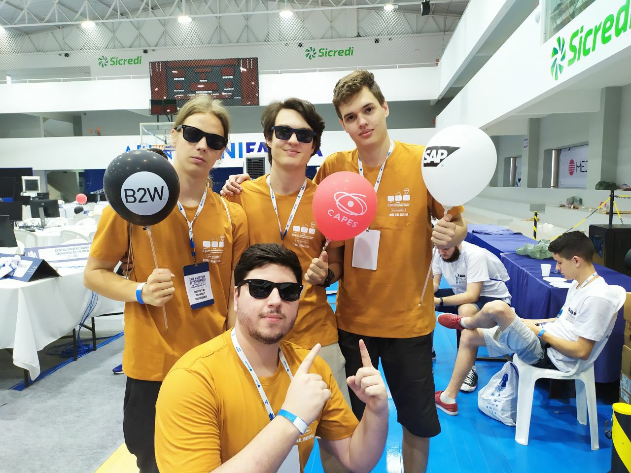 <p>Time Café com Leite na Final Nacional 2019 </p>
