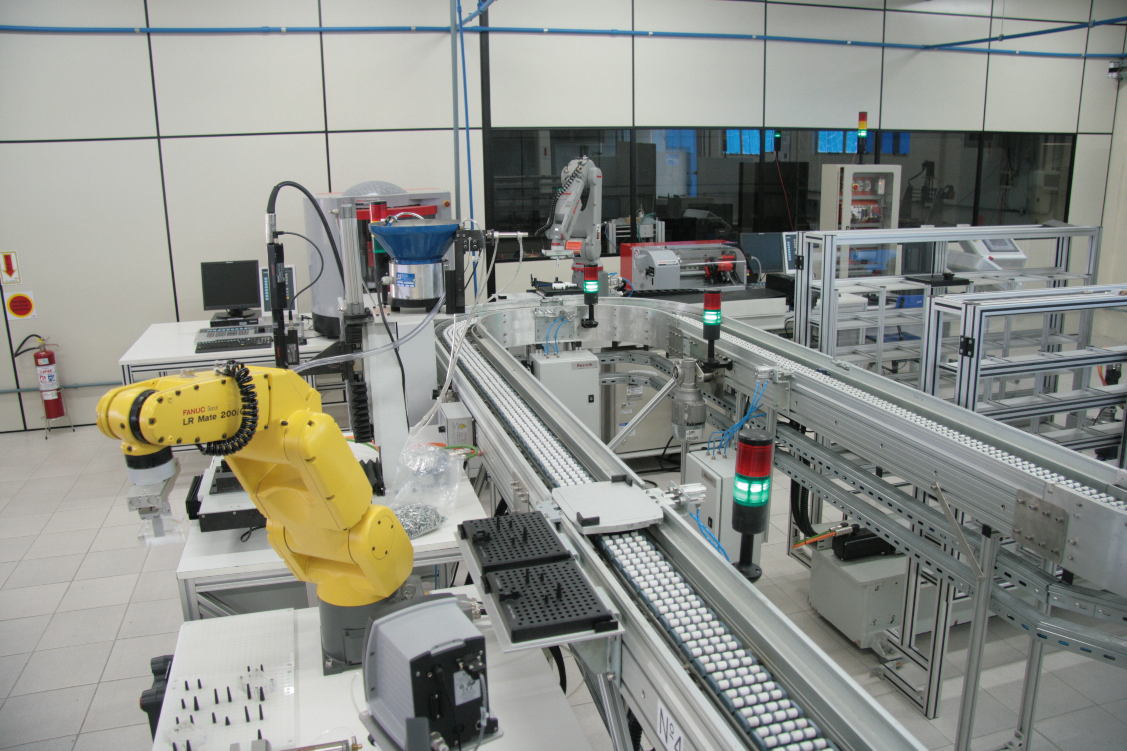 <p>LAMAN - Laboratório de Automação da Manufatura</p>
