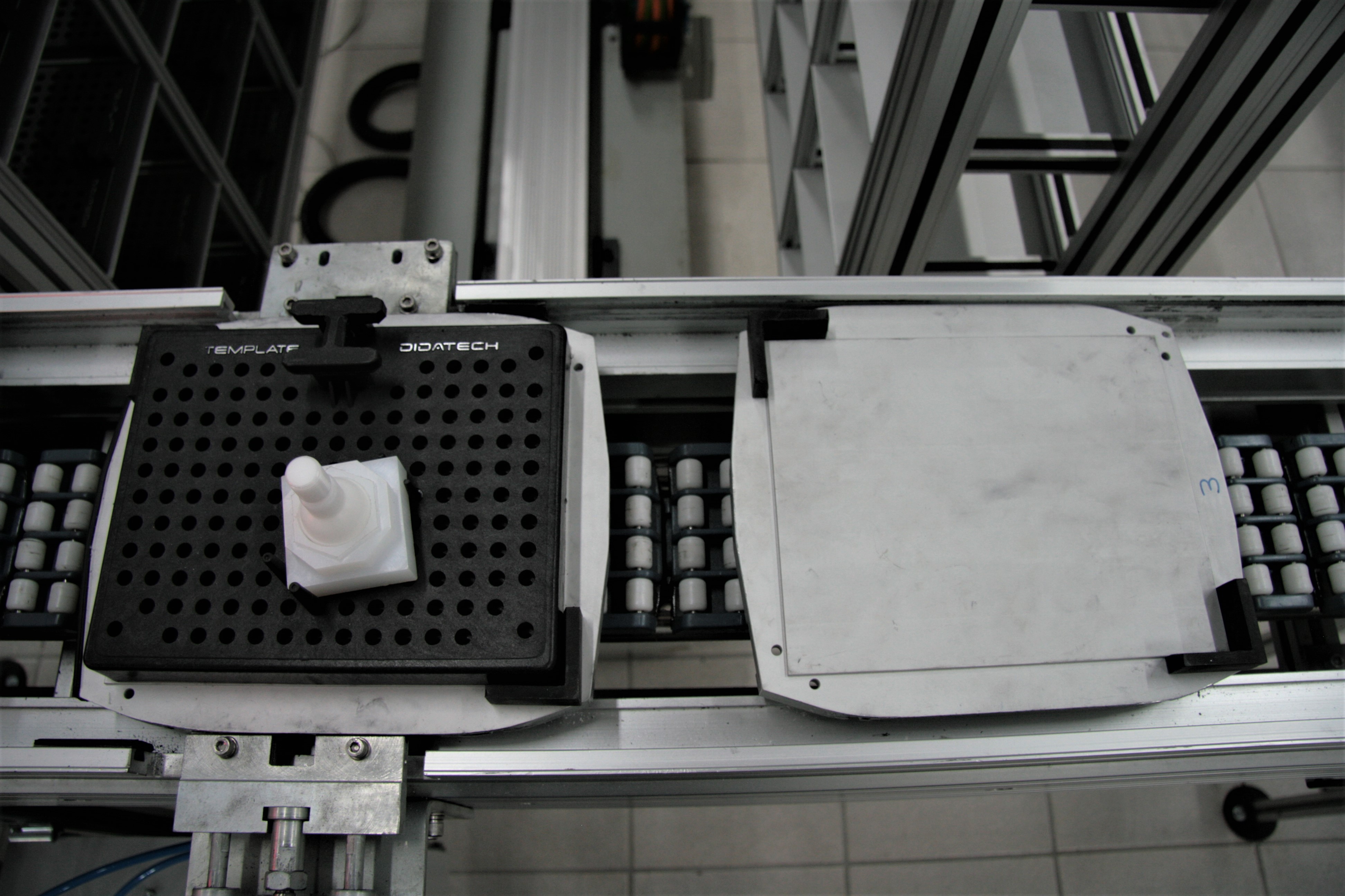 <p>LAMAN - Laboratório de Automação da Manufatura</p>
