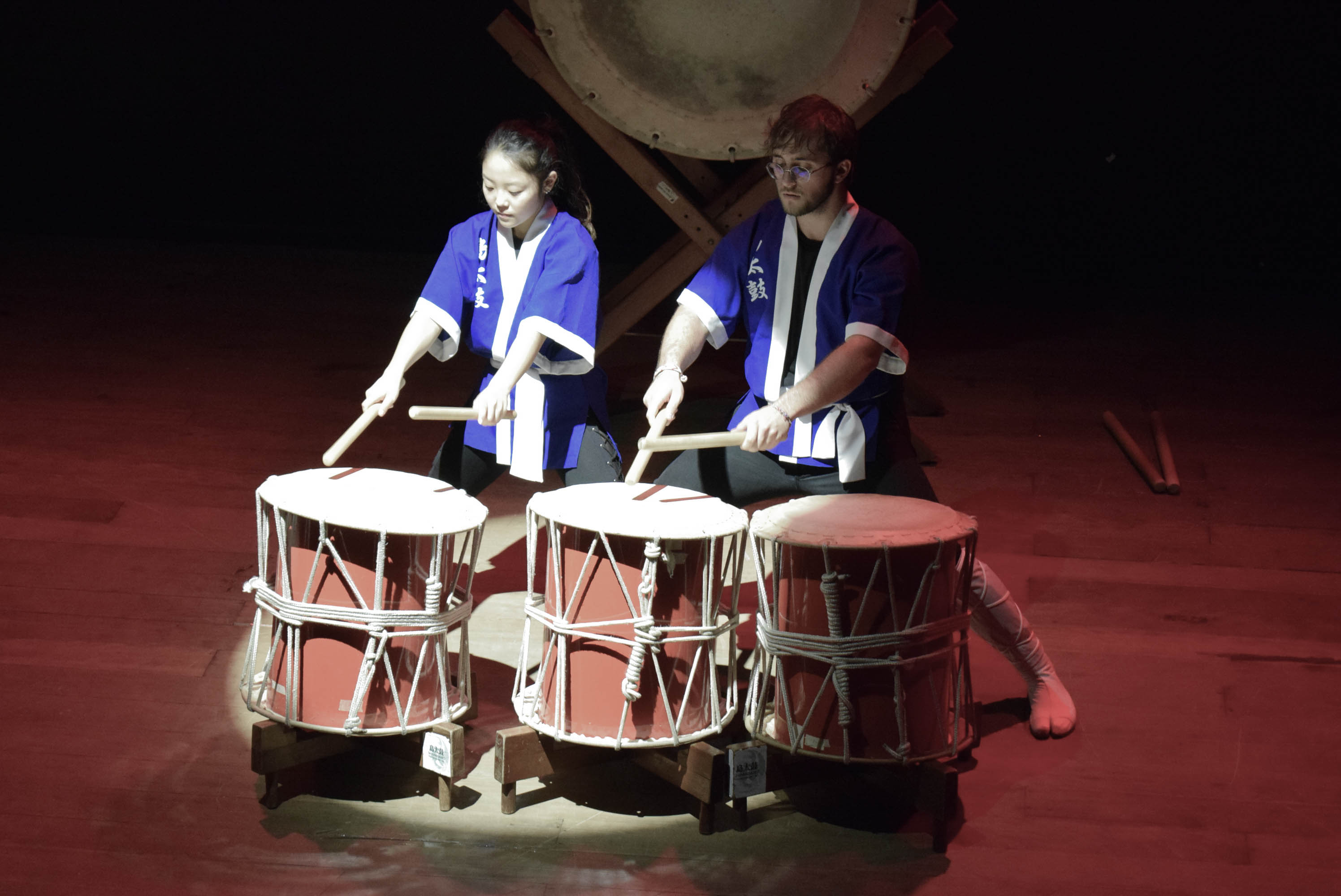 <p><strong>Apresentação de Taiko com o grupo de taiko da Associação Nipo Catarinense</strong></p>

<hr />
<p>Foto: Laís Moser</p>
