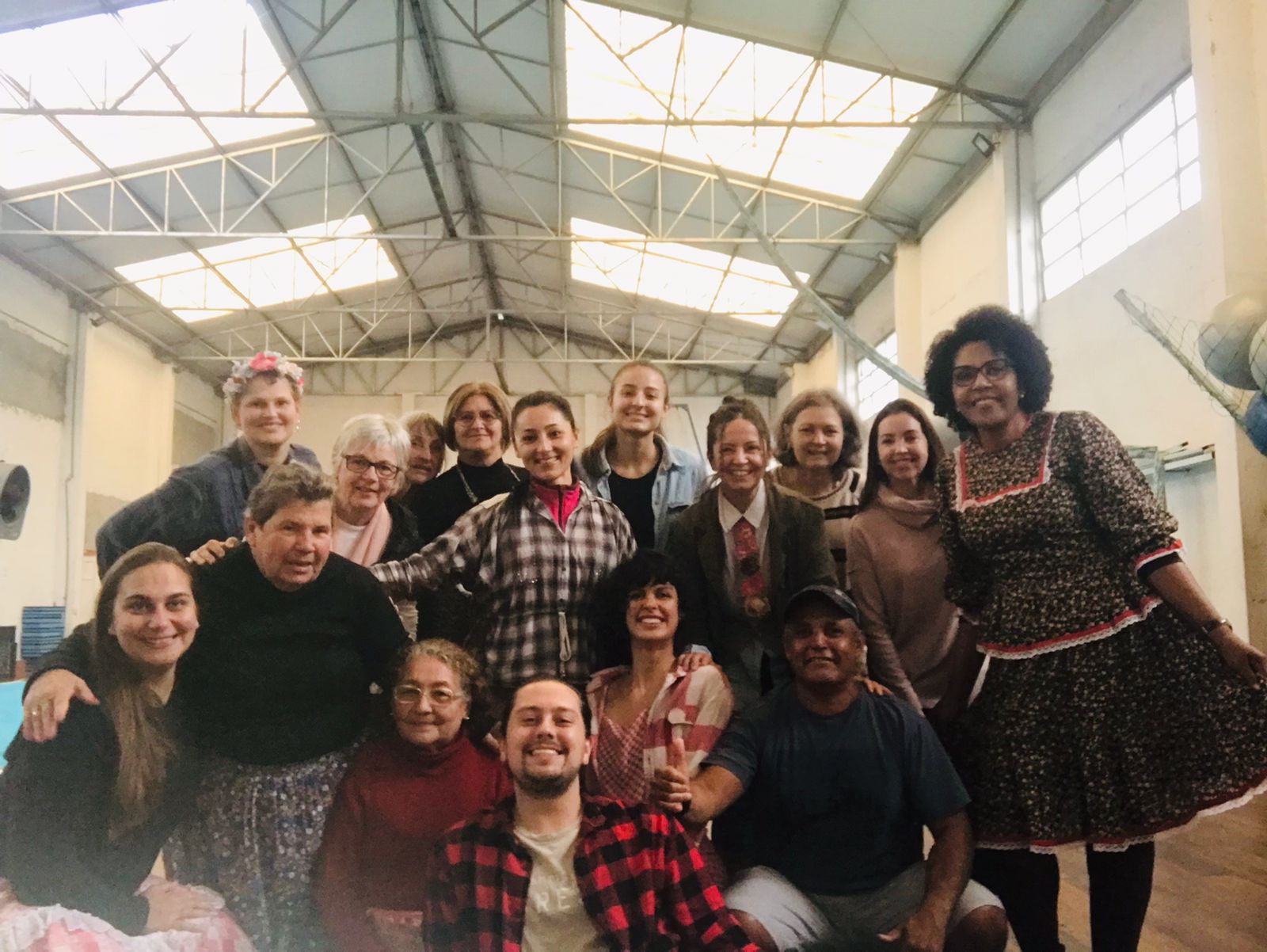 <p><strong>Confraternização Junina de 2022 do Grupo Dança Rosa e Preparação Física e Flexibilidade!!</strong></p>
