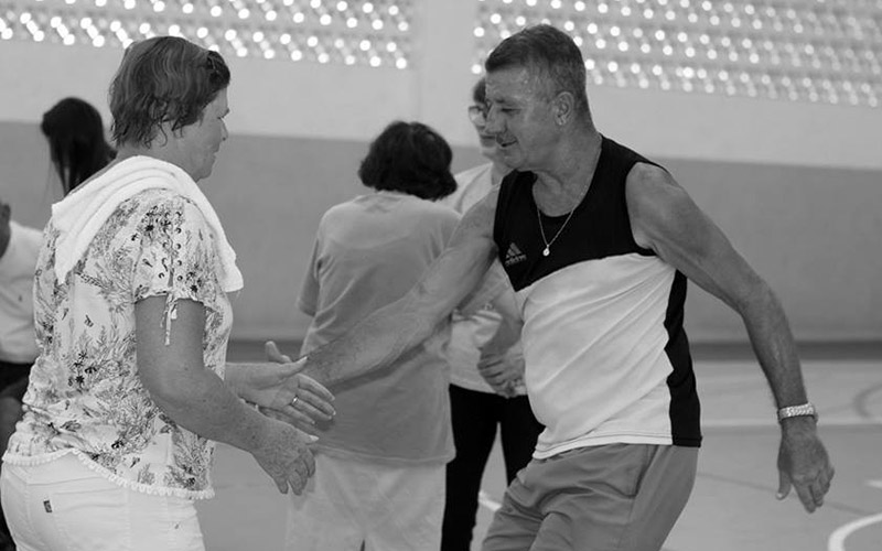 <p>Dança como ação terapêutica - Doença de Parkinson</p>
