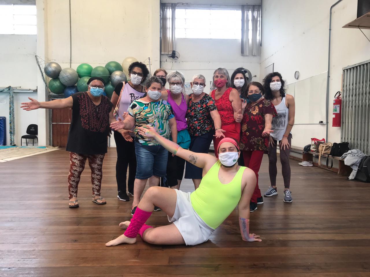<p><strong>Encerramento das atividades de 2021 do Grupo Dança Rosa!!</strong></p>
