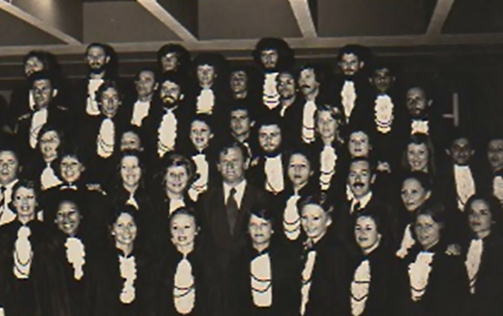 Formaura da primeira turma de Educação Física, em 1975