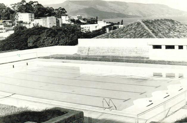 Piscina do Cefid antes da cobertura