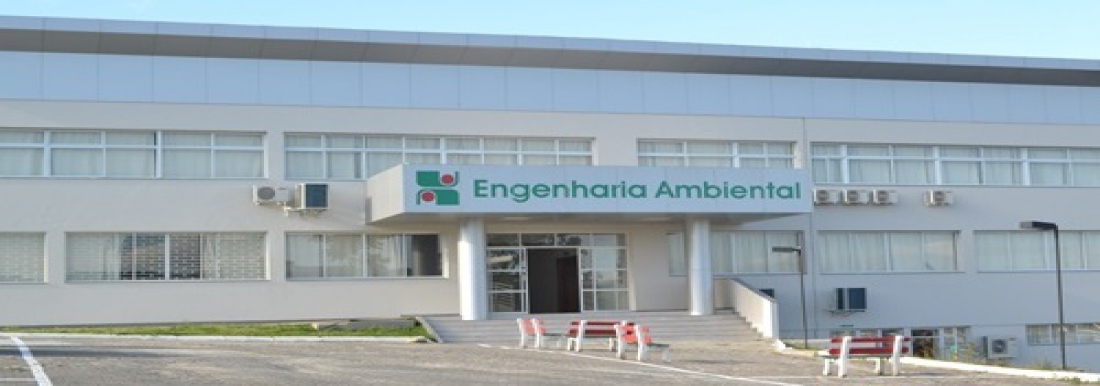 <p>Fachada do prédio de engenharia ambiental</p>
